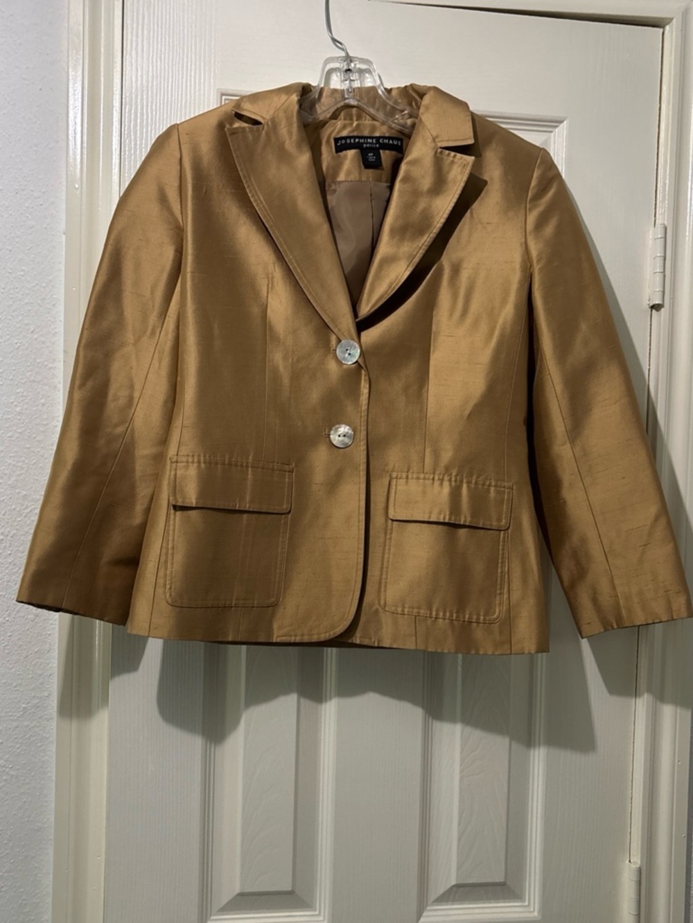 Josephine Chaus Metallic Gold Silk Blazer Jacket 6P Mother of Pearl Buttons